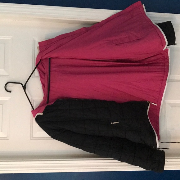 Black down winter coat with pink reverse - Picture 2 of 3